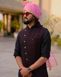 Bhuvan Bam Instagram - Baraati 🥁🎺
