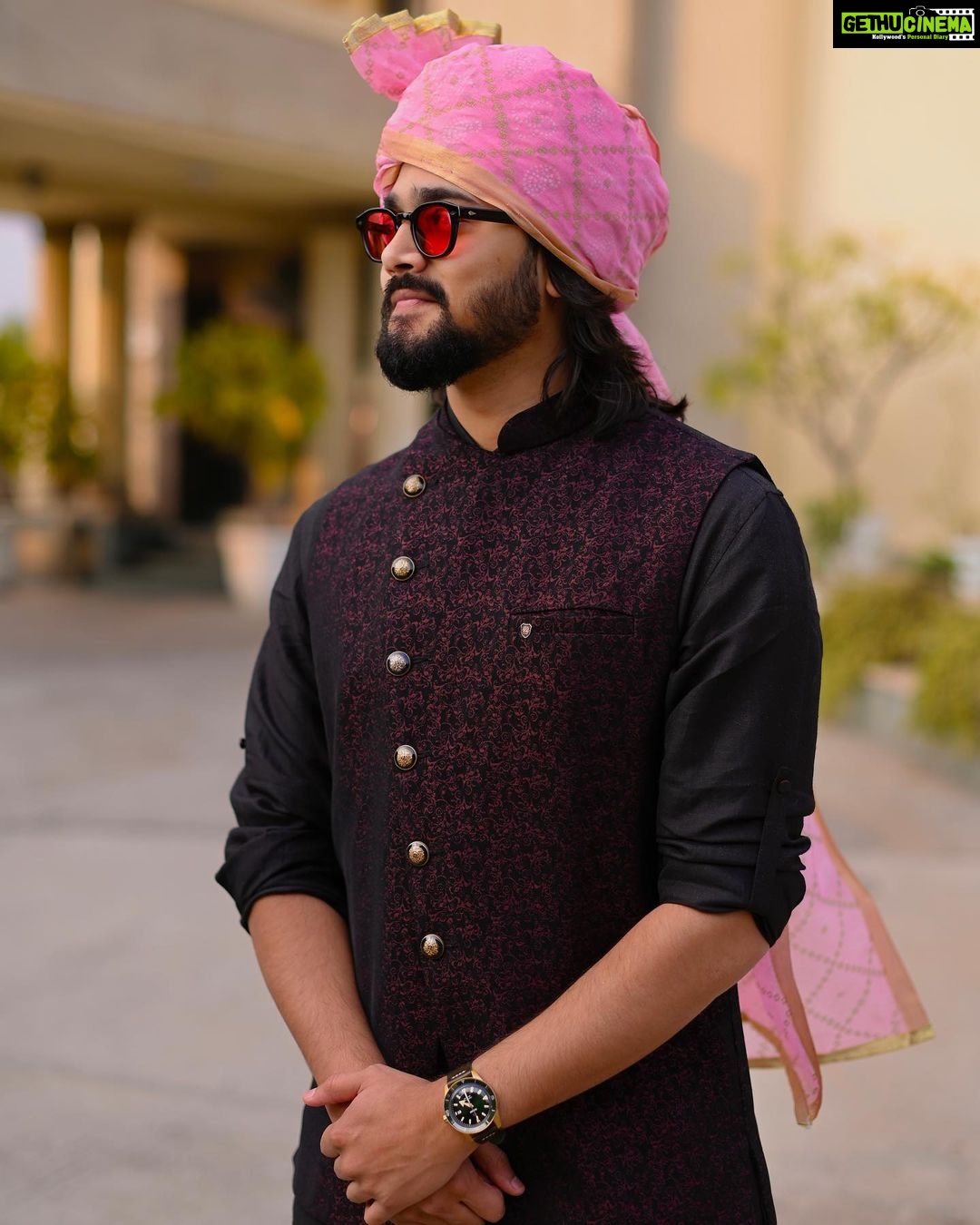 Bhuvan Bam - 1.8 Million Likes - Baraati 🥁🎺