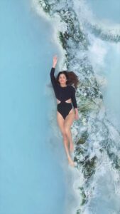 Chetna Pande Instagram - Straight out of my dream 💭… Any guesses #whereami Shot by the bestest @nishankswami ❤️🧿 #travelwithchetna #travelstories #magical #hiddengem
