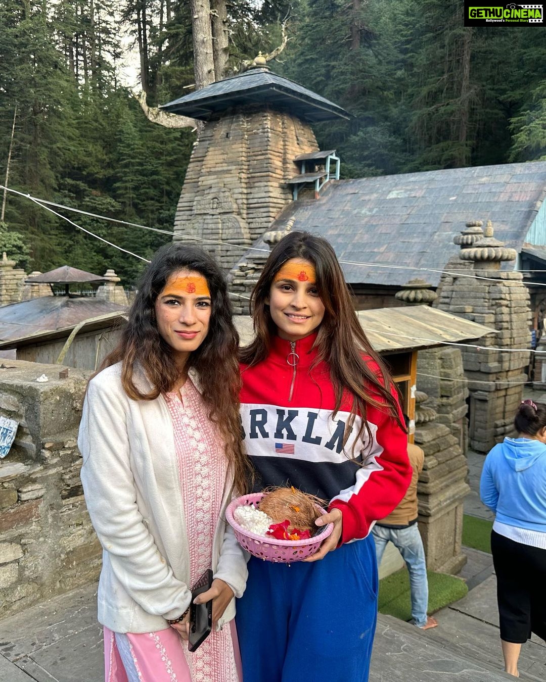 Chetna Pande Instagram - ॐ नमः शिवाय 🔱 Jageshwar Dham