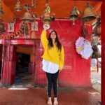 Chetna Pande Instagram - Ram Navami 🧿🙏🏻 #uttarakhand #haatkalika #gangolihat Hat Kalika Temple Gangolihat