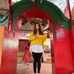Chetna Pande Instagram - Ram Navami 🧿🙏🏻 #uttarakhand #haatkalika #gangolihat Hat Kalika Temple Gangolihat