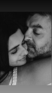 Dalljiet Kaur Instagram - Here’s your first glimpse in to my relocation to Kenya 🇰🇪, Africa!

I’m sure you’ve all seen the exciting news this week about my engagement to Nikhil!

This is a new chapter in both our lives, one we call “Take 2”, and one we’re excited to share with you, after all…this is life changing for us all!

Moving to Kenya, Africa after living and building a successful career in Mumbai for 20 years, and never having lived anywhere but in India 🇮🇳 !

This move will be exciting yet overwhelming…right from Jaydon’s school to my career…everything is about to change for the better. We will be breaking out of our box and our comfort zone for a life of excitement and adventures we cannot wait for!

Nik and I have decided to make you all part of this crazy journey together in our most candid, sometimes vulnerable, yet always interesting way. 

See how an actor juggles a new family dynamic on a new continent while balancing a career in Bollywood, with her non-Hindi speaking husband who travels to some of the most exciting yet dangerous places in the world for business.

We have a lot of fun videos lined up already for you all, from what Nik did with my engagement ring for weeks before he finally proposed to me in Nepal 🇳🇵, to every event and emotion from our wedding this year! 🥰

Join us as we #DalNikTake2

Link in bio