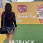 Dalljiet Kaur Instagram - It was such a lovely evening hosted by @slurrpfarm. The vibe, the energy said it all, @anushkasharma along with the founders of Slurrp Farm launched a community #yesmoms . Yesmoms was created to spread awareness for child nutrition and much more. I absolutely love Slurrp Farms range of healthy products made with supergrains, especially their millet noodles. #ad #yesmoms #slurrpfarm #zerojunk #community #momsconnect #momslearn #momsnourish