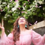 Dalljiet Kaur Instagram - Happy Vaisakhi 🌼🌼🌼