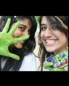 Deeksha Joshi Instagram - Come what may, the latter will always always be my favourite most picture 🥹♥️
Wish you a very very veryyyyy happy birthday Ishu 😘🤗
I’ll see you super soon. 
#10yearsofpurebliss