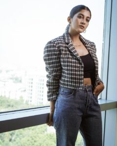 Deeksha Joshi Instagram - Fall ‘22 🤍

Styled by @twofoldstyles 
MUH @theglitterboxbyshreyapatel 
📷 @badal_patel52 
Managed by @kri.entertainment