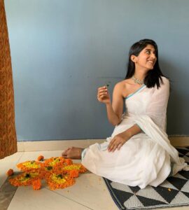 Deeksha Joshi Instagram - Onam done right! 
🌼💕😍

#onam #onamcelebration