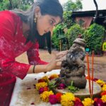 Deeksha Joshi Instagram - Maati na Ganesh banavya 🌼🪴