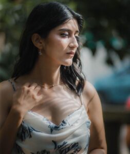 Deeksha Joshi Instagram - Day 2 of ‘Fakt Mahilao Mate’ with a tropical twist 🌴