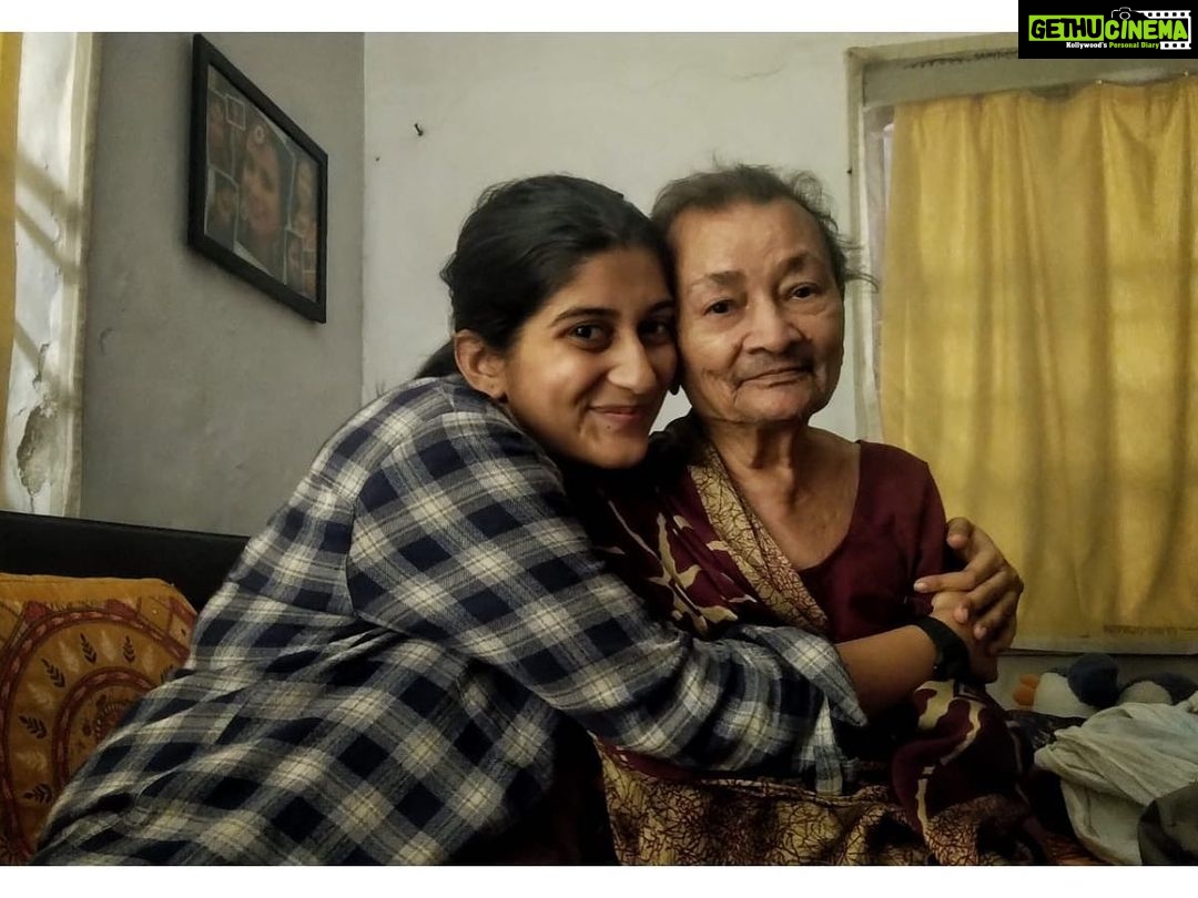 Deeksha Joshi Instagram - Wrapped ‘Roojh’- a project that has been a roller coaster ride for each and every person involved with the film. I am honestly at a loss of words because I believe everyone in the project has put their entire being into making this possible. We failed and we stood up again till we finally, actually, did make it. So I’m taking back friendships for a lifetime, perseverance, patience, satisfaction and most importantly- contentment. Pic 1- This is not an ordinary wrap up photo, we had been waiting for this moment since three years. Pic 2- The person who I am eternally grateful for to have met. @amrita.bagchi , I can’t get enough of you. I am inspired by you, in awe of you and I promise to be by your side always.. just give yourself a warm hug from me today! IMY! Pic 3- I don’t think I have ever had so much difficulty articulating what I feel seeing a picture. It’s like 2020 all over again.. I just want to tell you that you have shown courage in standing up again and again @himadri_mahesh . All the ups and downs every suffering will be worth it and I know you know that. Heal, love yourself and just be Pic 4- I have learnt so much from you @aditya_lakhia_official ! Thank you for teaching me how to chill and not overthink and overwhelm myself. Thank you for all the warmth and love and most importantly, for being my Foodie Buddy. Pic 5- This picture describes us hai na @_shivamparekh.. thank you for being there.. your presence was enough for me to feel at home bhailuuu! Baaki milke baat karte hain.. Pic 6- Hassi ben, @neerjapanchal tu aur teri mummy mast ho yaar. Please convey to her how much I am fond of her smile, laughter and attitude to solve problems. Give her a looot of love from me. Pic 7- Rijuuu Kaaajuuu @ojaantrik_jajabor kaise kar lete ho apna zen mode on 23 of 24 hours? You are a treasure my friend. And the least we can do is learn how to live from you. Pic 8- I never knew I could connect with someone in their old age as I never had aged people around me, especially in my formative years. Baa has shown me a different side of myself. Love you baa Pic 9- THE FAMILY! Pic 10- How it all started, of course I couldn’t photoshop @_shivamparekh ❤️🫠 Bhavnagar