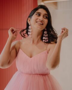 Deeksha Joshi Instagram - Channeling my inner Barbie! 🌸
#gretagerwig FTW ✨💫

Styled by @styleitwithniki 
Outfit @maroonbytaruna 
Accessories @mymeerastore 
MuH @trainedmuajayati_lpc 
📷 @chiragpanchal__
