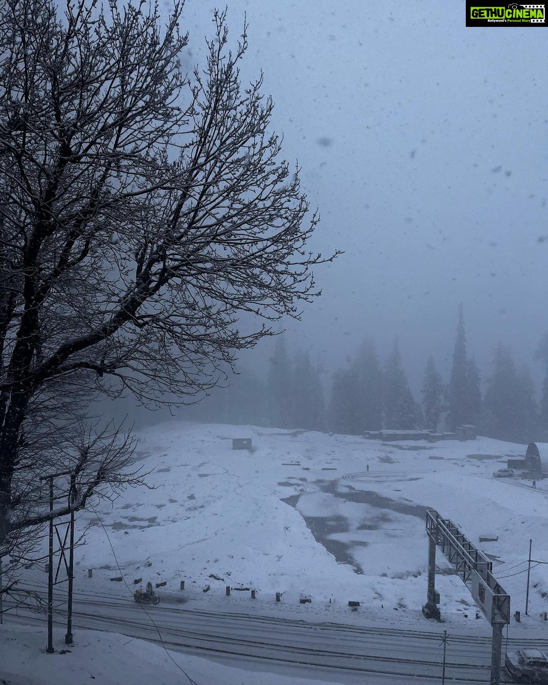 Deeksha Joshi Instagram - I witnessed this ♥️🫶 Manali, Himachal Pradesh