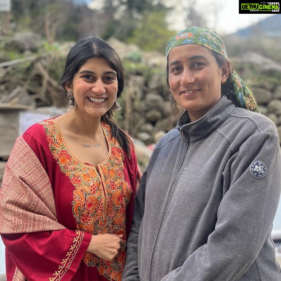 Deeksha Joshi Instagram - Such warmth and purity in the hearts of these beautiful Himachali women β₯οΈπ₯Ή Last picture is of a stem with delicate white flowers and heart shaped leaves πππ My love for travelling and exploring nature and people from different cultures, interesting architecture is rekindled. Gratitude π
