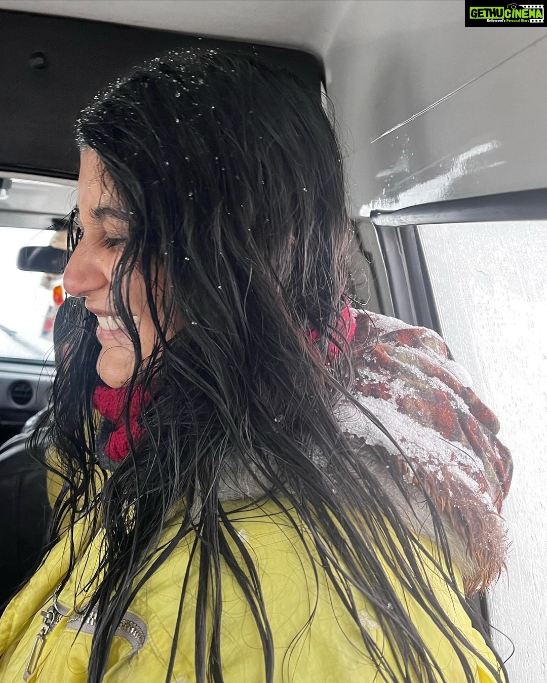 Deeksha Joshi Instagram - My first snowfall ♥️🥹❄️