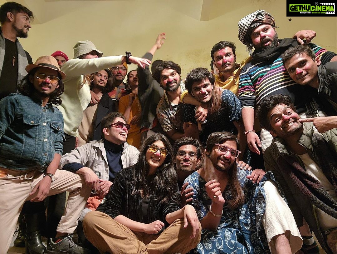 Deeksha Joshi Instagram - So fortunate and grateful that we could bring out our inner clowns on World Theatre Day last night. After a series of intense and heavy performances by all the lovely people in this frame, attempting clowning felt like a breath of fresh air that left us rejuvenated. I feel super proud and fortunate to be in company of some of the finest performers I have ever met ♥️ My heart if full of love rn!
