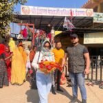 Deepika Singh Instagram - Today we visited shri Shakti peeth Indana Devi temple in between of our way to Banswara for an event , near Udaipur. Totally loved the vibe of it . Also Happy Sakat chauth to all the ladies who’s celebrating this festival. #eventdiaries #managedby @lacelebrite05 #indanadevi #templevisit #sakatchauth2023 #festival #deepikasingh