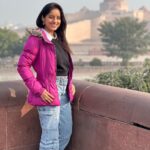 Deepika Singh Instagram – Hello! Lucknow ✨
I’m at this famous spot by the river, enjoying the cold chills and bright day here!!!

#piccredit @raajesh.shandilya 
#lucknow #eventdiaries #winter #deepikasingh Gomti River Front