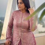 Deepika Singh Instagram - Dress to impress they say but to whom I ask ? I dress to embrace myself, feel more confident and just be me 🥰 . Styled by @stylingbyvictor @sohail__mughal___ Outfit @asopalav Earings @rubans.in Assisted by @styleby_antara @stylevanitywithaarya . . #deepikasingh #love #dressup #loveyourself