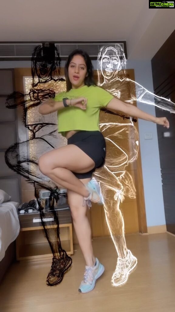 Deepika Singh Instagram - Its Monday & I like to move ❤️💃🏻 . . #monday #mondaymotivation #aerobics #fitnessjourney #deepikasingh