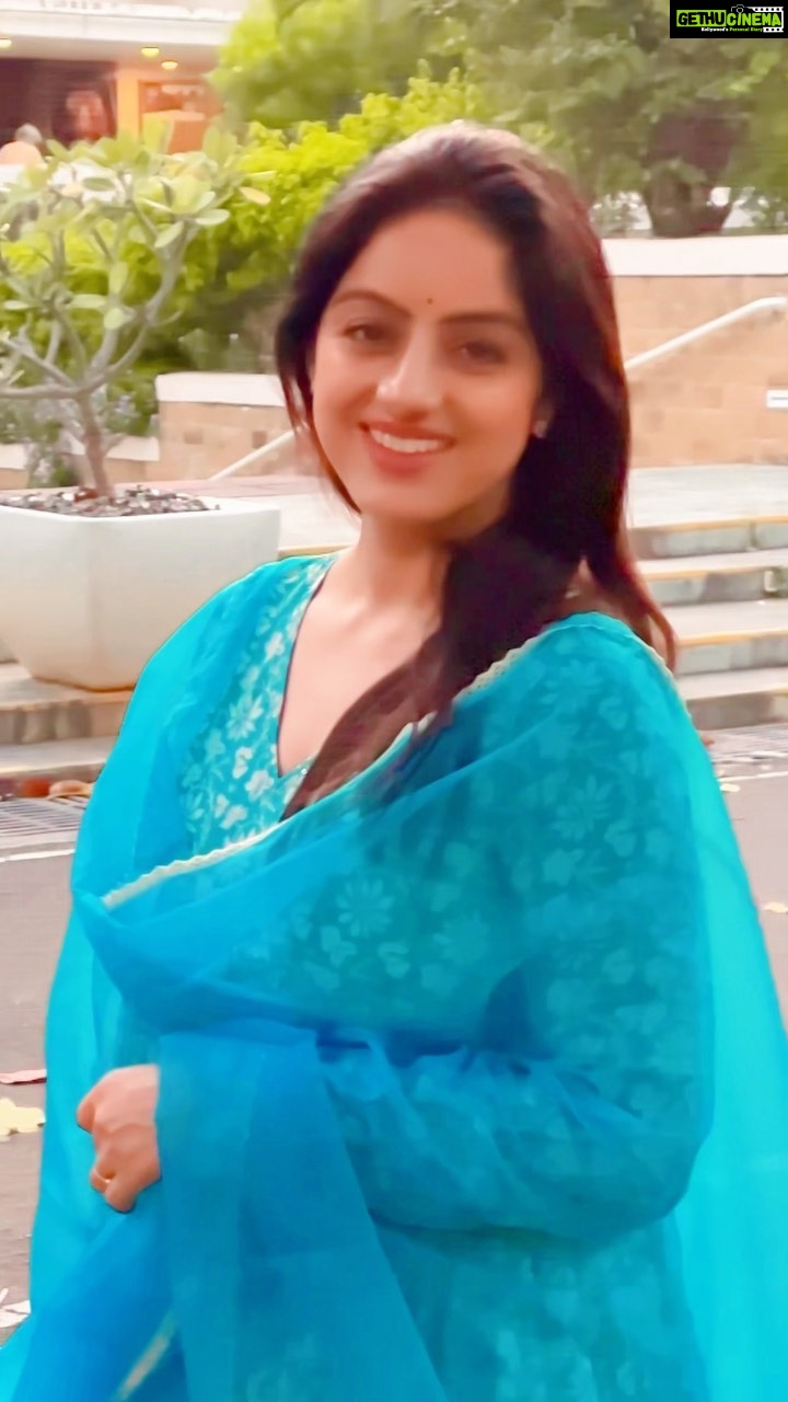 Deepika Singh Instagram - Mantra to maintain a balance state of mind 💁🏻♀️❤️ . . #mantraforpeace #createhappylife #deepikasingh