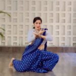 Deepika Singh Instagram - An attempt to perform this soulful song in my style 💃🏻🙏🏻 . . #video @rohitraj.goyal #dancelife #selfexpression #soulfulsong #trendingreels #deepikasingh