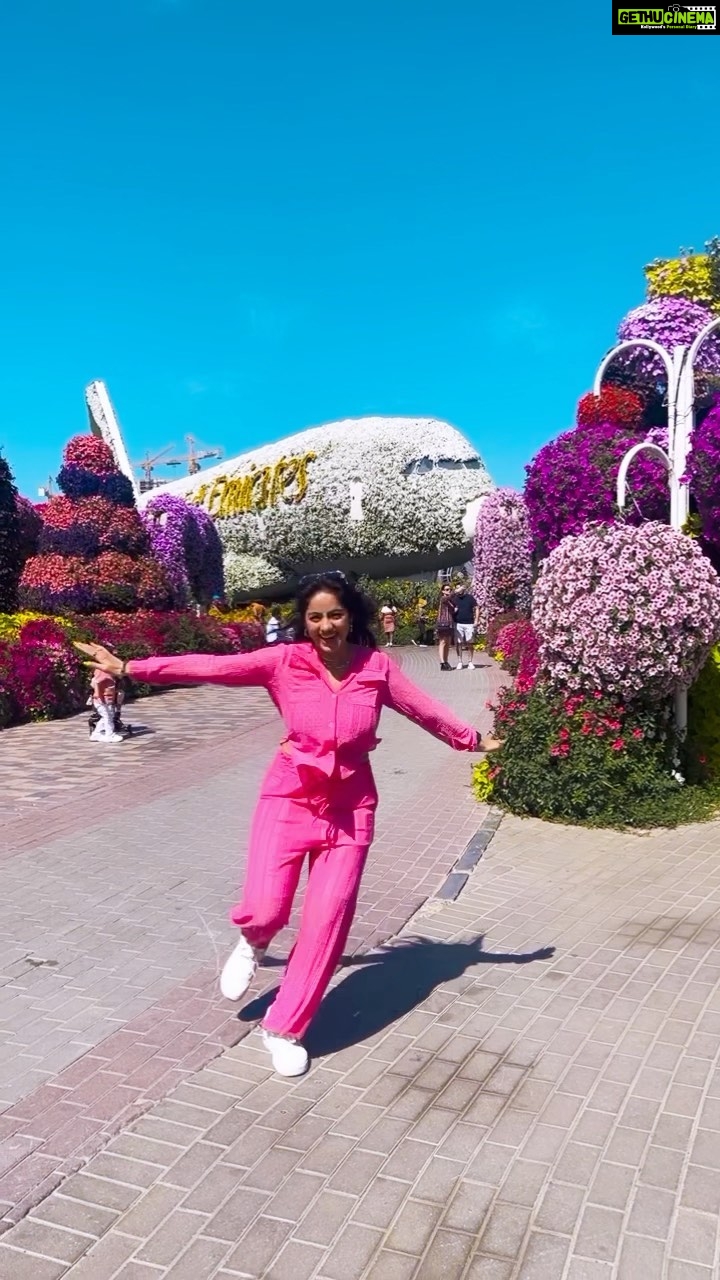Deepika Singh Instagram - 🤪🤪🤪🤪💁🏻♀️ . . #miraclegarden #dubai #funreels #reels #deepikasingh