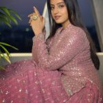 Deepika Singh Instagram - Dress to impress they say but to whom I ask ? I dress to embrace myself, feel more confident and just be me 🥰 . Styled by @stylingbyvictor @sohail__mughal___ Outfit @asopalav Earings @rubans.in Assisted by @styleby_antara @stylevanitywithaarya . . #deepikasingh #love #dressup #loveyourself