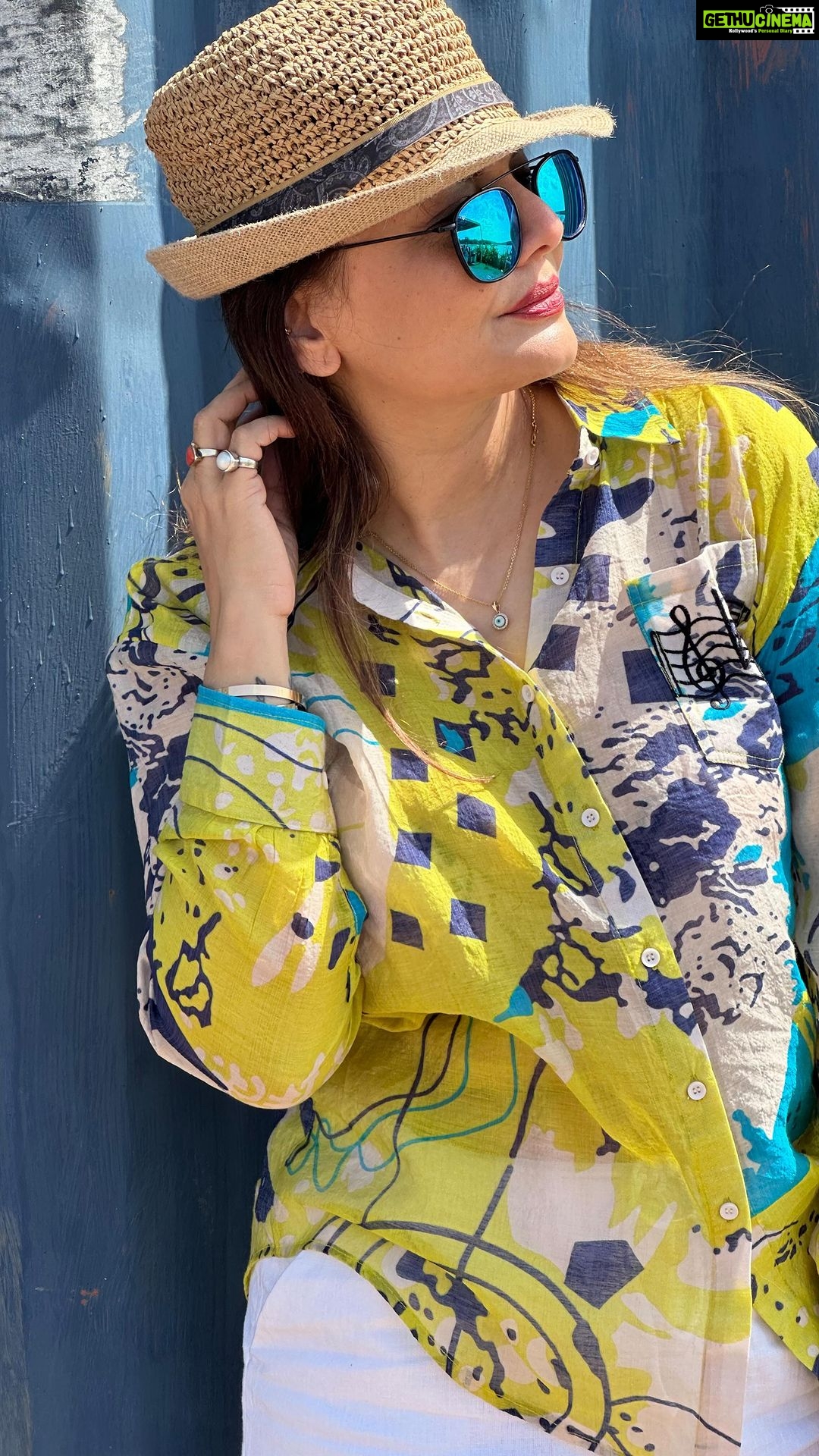 Deepshikha Nagpal Instagram - Gratitude is the fairest blossom which springs from the soul.” .… . . #swag #greatful #blessed #beauty #smart #enjoy #enjoylife #trendingreels #reelsvideo #positivity #positivevibes #❤️