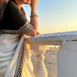 Deepshikha Nagpal Instagram – “Be strong enough to walk away .. what is hurting you. Remember your current situ is not your final destination ❤️.
.
.
#smile #staystrong #blessed #behappy #selfcare #aelflove #trendingreels #reelsvideo
