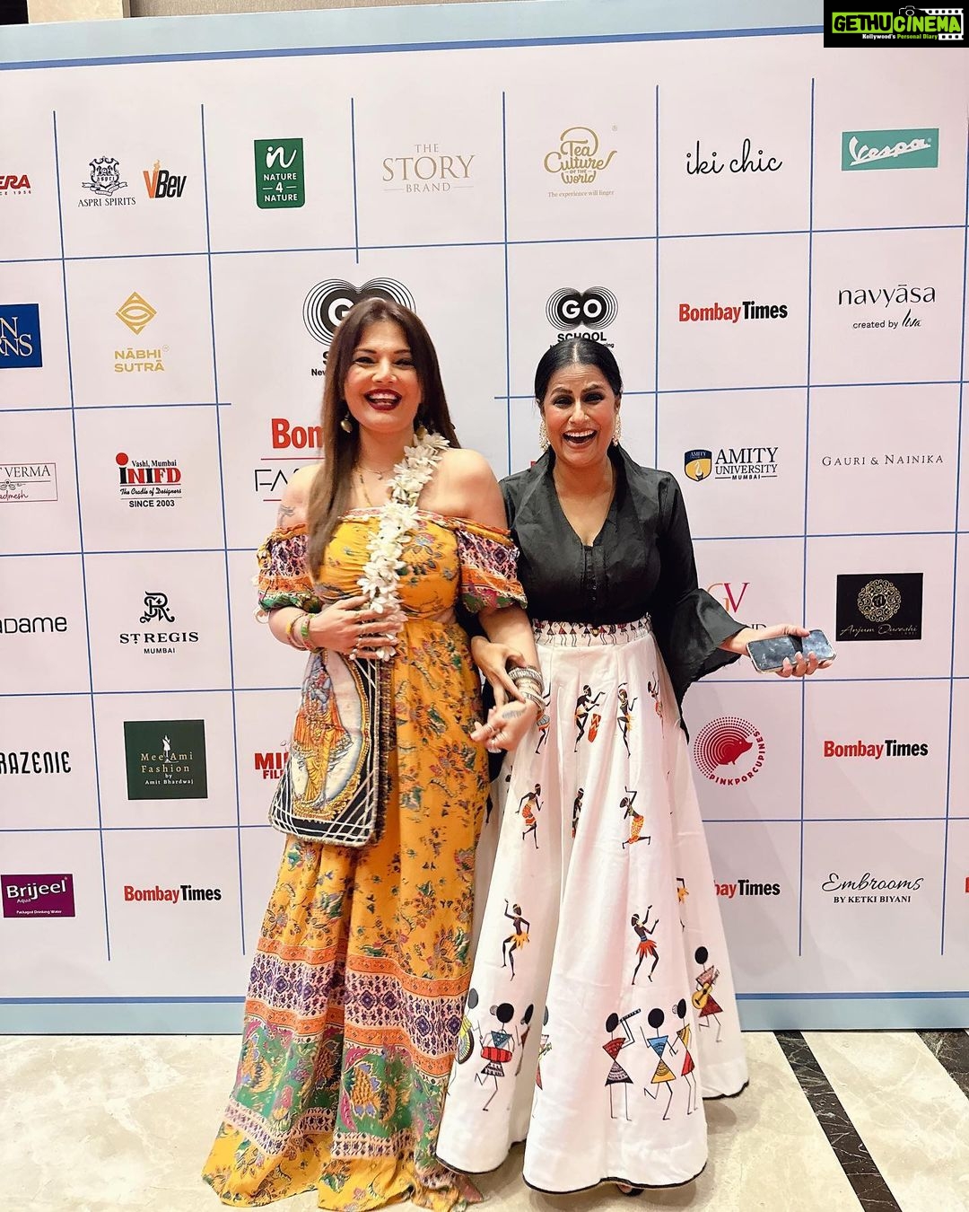 Deepshikha Nagpal Instagram - About last night. Bombay time fashion week. So lovely to meet all@my friends. . Dress designer @rohitkverma @rinarsingh28 @rishinakandhari @abhayvakil01