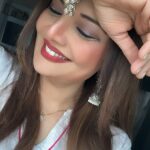 Deepshikha Nagpal Instagram - Chalo Kwab pure karte hai ………. . Ishq Adhura hi Acha hai ❤️❤️. . . #ishq #kwab #adhura #selflove #livelife #trendingreels #reelsindia #❤️