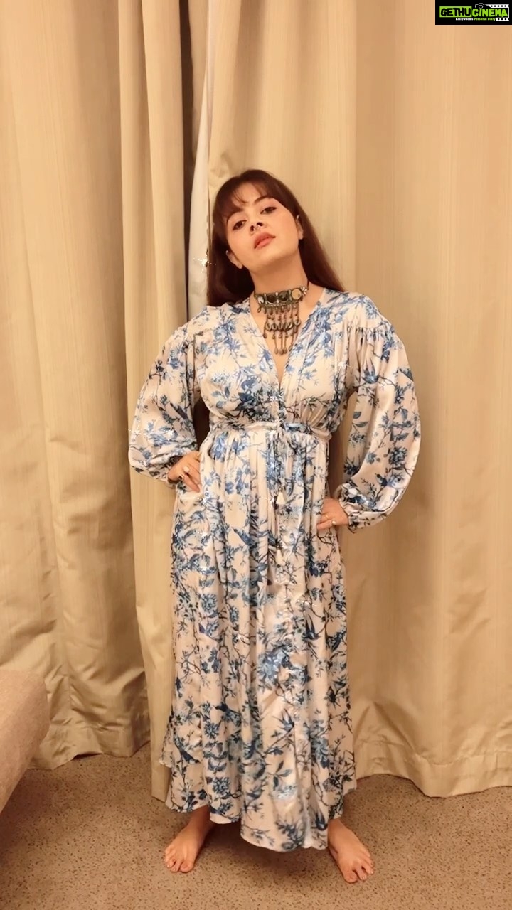 Devoleena Bhattacharjee Instagram - 😎 . . . Outfit by @paparazzicloset #reelitfeelit #devoleena #devoleenabhattcharjee #biggboss15 #biggboss #devosquad #devolians #theomggirl #instagramreels