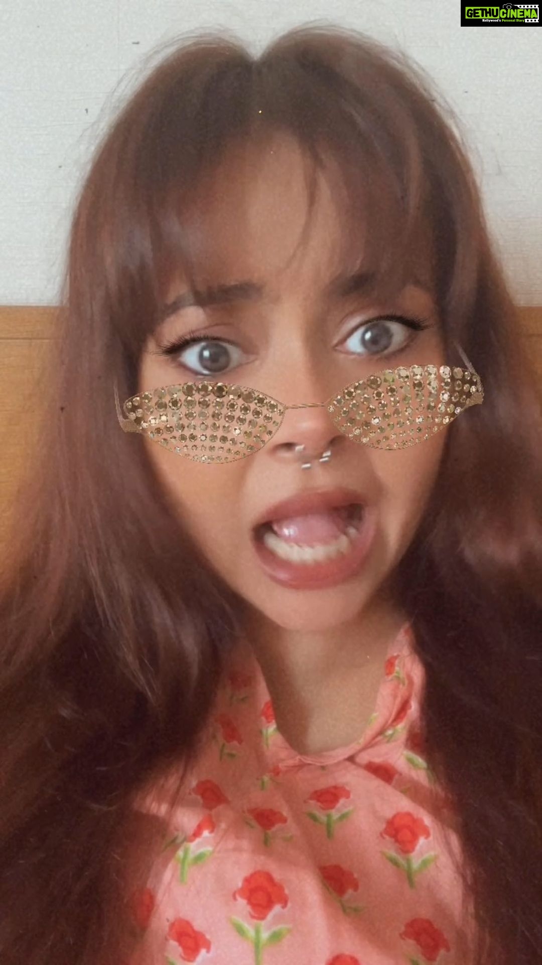 Devoleena Bhattacharjee Instagram - I am the Heroine dude. ❤️🔥😃😎 #dramaqueen #bb15 #biggboss15 #trendingreels #reelitfeelit❤️❤️ #devosquad #devolians