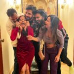 Devoleena Bhattacharjee Instagram - F.R.I.E.N.D.S ❤️🥂🧿 . . #newyear2023 #lastnight #happinessbegins #cheerstolife #devoleena #friendshipgoals Mumbai - मुंबई