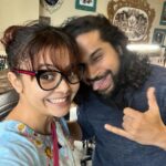 Devoleena Bhattacharjee Instagram - It is always so energetic to meet you & know about your journey @vikasmalani_official. 🥰🤗😇 I am back with my fav look. #septum