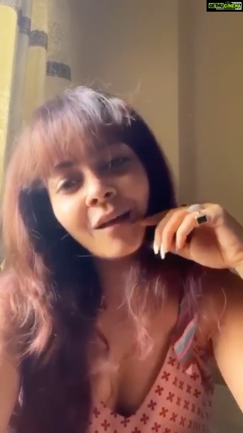 Devoleena Bhattacharjee Instagram - Prices itne low, ke face bhi karne lage glow. Ab koi bhi shopping karna, toh do only on the @meeshoapp. 🔔 #MahaIndianShoppingLeague is LIVE from 6th Oct - 9th Oct, where you get lowest prices & biggest prizes! Yes, aap jeet sakte hai Mercedes Benz, LG Refrigerator, Samsung TV aur jeeto 15 Crores tak ke #Meesho credits! Download now! #SirfSaleNahinKhelHai 🎉 #MeeshoMahaIndianShoppingLeague