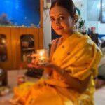 Devoleena Bhattacharjee Instagram – 🌼😇