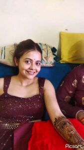 Devoleena Bhattacharjee Instagram - Isn't it difficult for every mother to let go of her piece of heart whom she raised from a cutest small girl to beautiful woman.

Got a blissful opportunity to apply henna to famous known actress @devoleena and to make her D-Day  special Glad to be a part of her beautiful wedding memories.

#weddings #motherlove #motherdaughter #motherdaughterlove #loveforever #reels #reelsinstagram #viralreelsvideo❤️ #shrutimehendiartist #professionalmehendiartist #heena2022.

@sabyasachiofficial @shaadisquad @weddingwireindia @wedmegood @weddingsutra @thebridesofindia @theweddingbrigade @popxo.wedding @pinkvillatelly @pinkvilla @weddingbazaarofficial @witty_wedding @theweddingbrigade @shaadisquad @shruti_mehendi_artist .