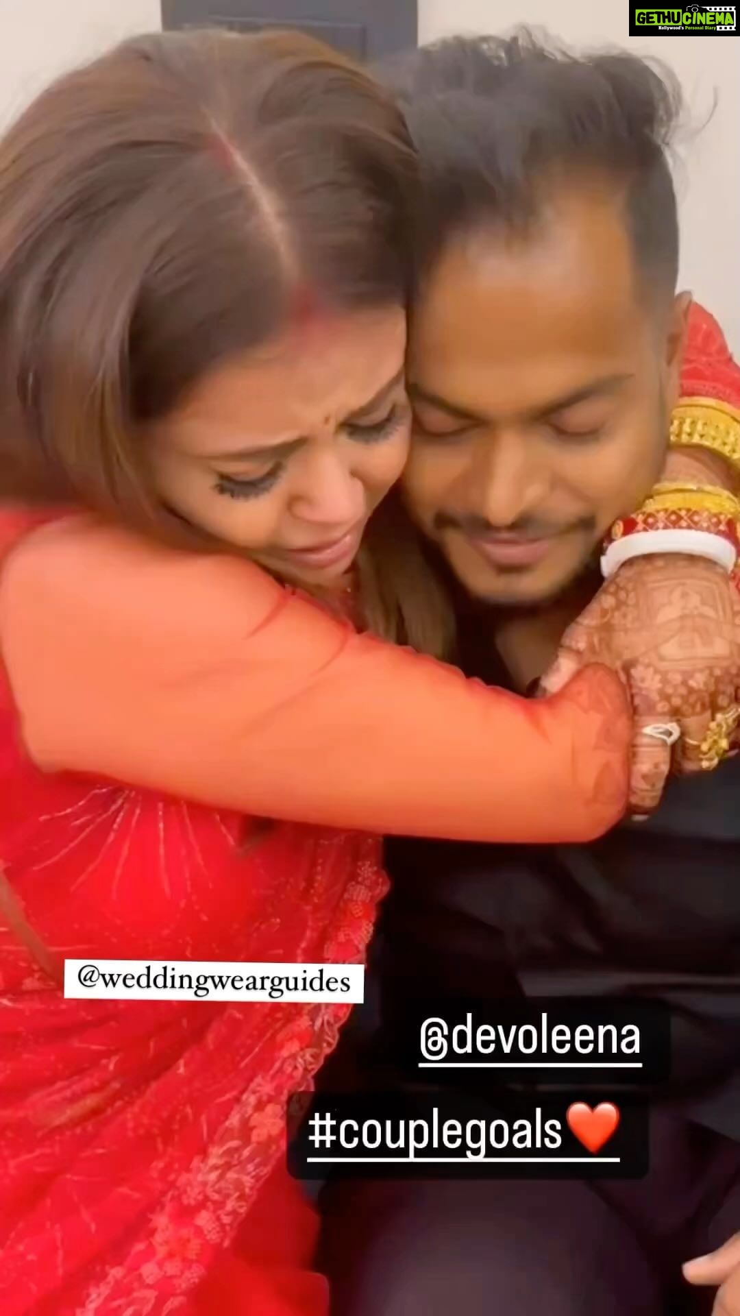 Devoleena Bhattacharjee Instagram - Bride @devoleena getting teary-eyed as she; marries her bae Shahnawazπ₯°π₯Ή . . Tag us in stories & post, weβll repost Best Ones!π Double tap here to spread some love!!β€οΈ KEEP LOVING & SHARING!!π . . {YOUR FAVOURITE @weddingwearguides} . . Follow @weddingwearguides for the latest inspiration,ideas and inspo!! . . DM US FOR PRAMOTIONS & COLLABORATIONS!!π . . . Mail us Pictures at contact@weddingwearguides.com or guiweddingwear@gmail.com JAI SHREE RAM!π€ Your favourite @weddingwearguides You like this post? Yes or no Comment below & tag your friends Turn on post notification β¬οΈ Follow us for @weddingwearguides DM for businessπ© #weddingwearguides βββββββββββββββββββββββ #tvactress #devoleena #gopibahu #bride #weddingday #shahnawaz #tvactress #tvactor