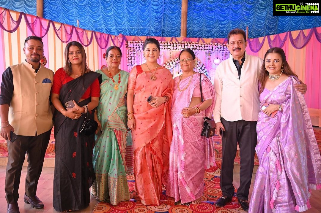 Devoleena Bhattacharjee Instagram - Few more & many more to come 😎😉💜 . . #weddingvibes #family #assamdiaries Guwahati, Assam
