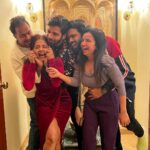 Devoleena Bhattacharjee Instagram - F.R.I.E.N.D.S ❤️🥂🧿 . . #newyear2023 #lastnight #happinessbegins #cheerstolife #devoleena #friendshipgoals Mumbai - मुंबई