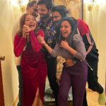 Devoleena Bhattacharjee Instagram - F.R.I.E.N.D.S ❤️🥂🧿 . . #newyear2023 #lastnight #happinessbegins #cheerstolife #devoleena #friendshipgoals Mumbai - मुंबई