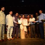 Devoleena Bhattacharjee Instagram - Thank you "Sadhana Sahitya Samaj" for honouring me with the most prestigious award "Mohiyokhi award". ❤️🙏🏻 Joi Aai Axom 😇🙏🏻
