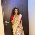 Devoleena Bhattacharjee Instagram – ❤️🥰 
.
.
.
PC @anima_maa 😎🤪😍 Gauhati