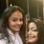 Devoleena Bhattacharjee Instagram - Jab koi kisi k saath nahi hota tha toh bas tu hi hoti thi...Divu tu hi toh meri apni thi jisse main daant sakti thi,ruth sakti thi,dil ki baat keh sakti thi..I know life was tooo hard on you..the pain is intorelable...but i know today you must be in a better place and free from all the sorrows,pains,sadness,cheats,lies..i will miss you divu and tu bhi jaanti thi i loved you and cared for you...Badi tu thi par bacchi bhi tu hi thi...God bless your soul.Jahan bhi hai tu abhi bas khush reh.You will be missed & remembered.I love you @divyabhatnagarofficial .Too soon to go my friend... Om shanti 🙏🏻🙏🏻