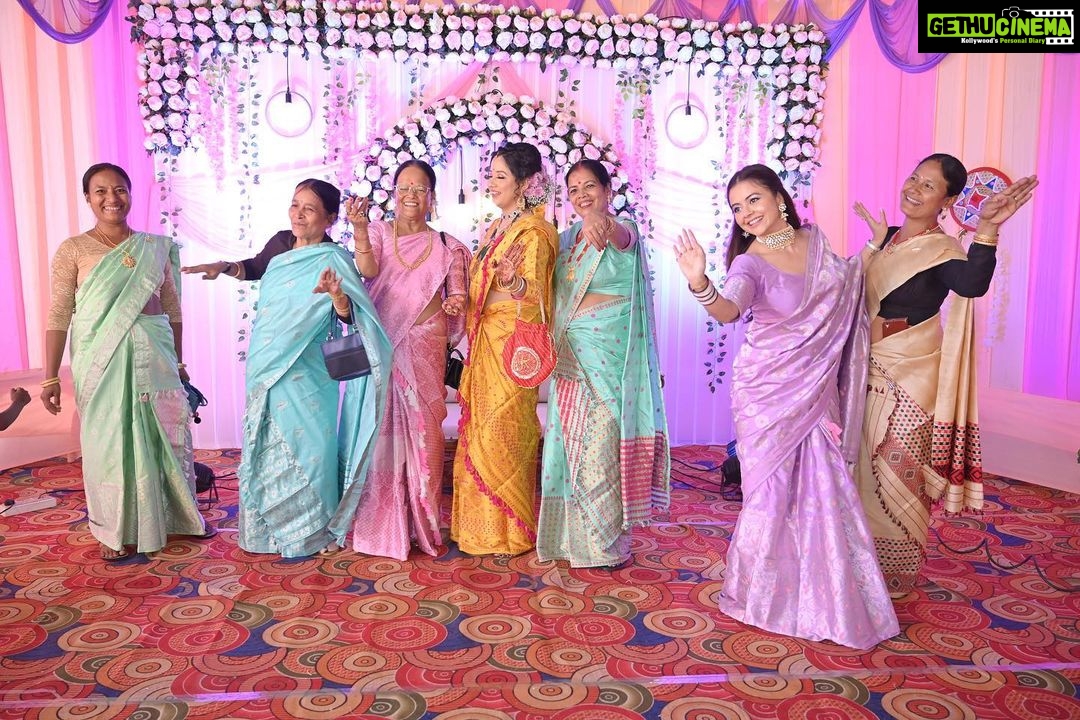 Devoleena Bhattacharjee Instagram - Few more & many more to come 😎😉💜 . . #weddingvibes #family #assamdiaries Guwahati, Assam