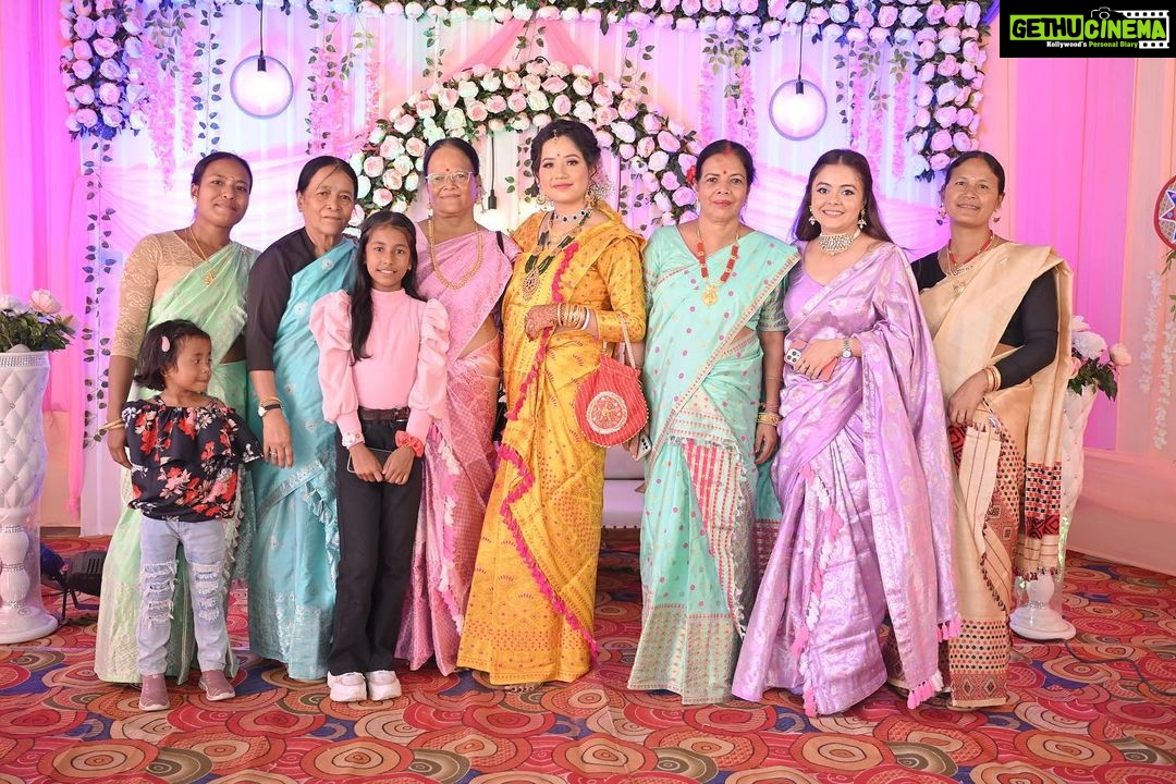 Devoleena Bhattacharjee Instagram - Few more & many more to come 😎😉💜 . . #weddingvibes #family #assamdiaries Guwahati, Assam