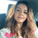 Devoleena Bhattacharjee Instagram - #selfietime 🥰🌸 Mumbai, Maharashtra