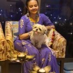 Devoleena Bhattacharjee Instagram - Aap sabhi ko Deepavali ki shubh kaamnaayein 🌺🙏🏻💥 @angel_bhattacharjee
